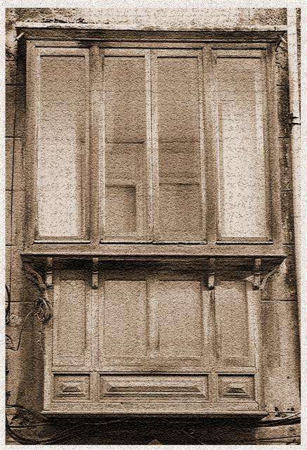 imagen ventana envejecida